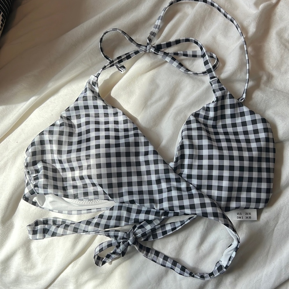 Hollister swim too